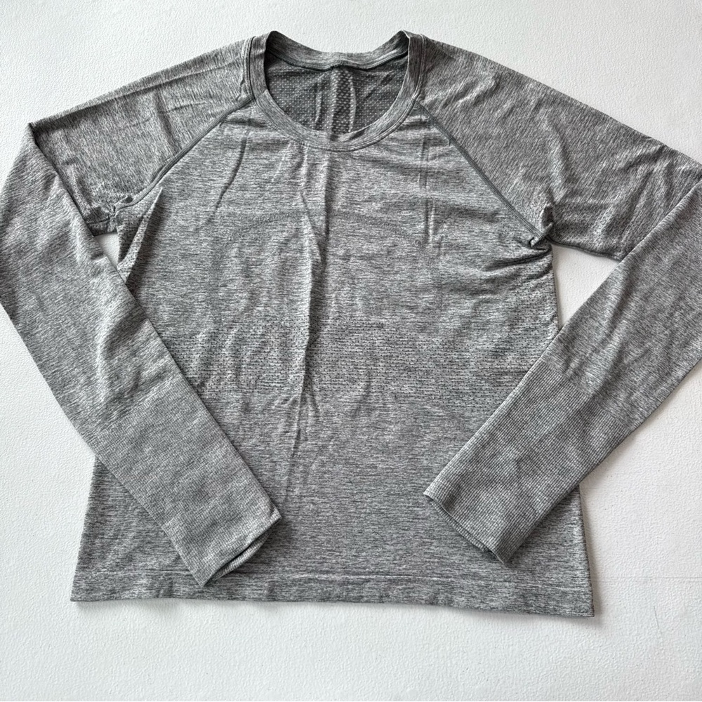 Lululemon Long Sleeve Size 8